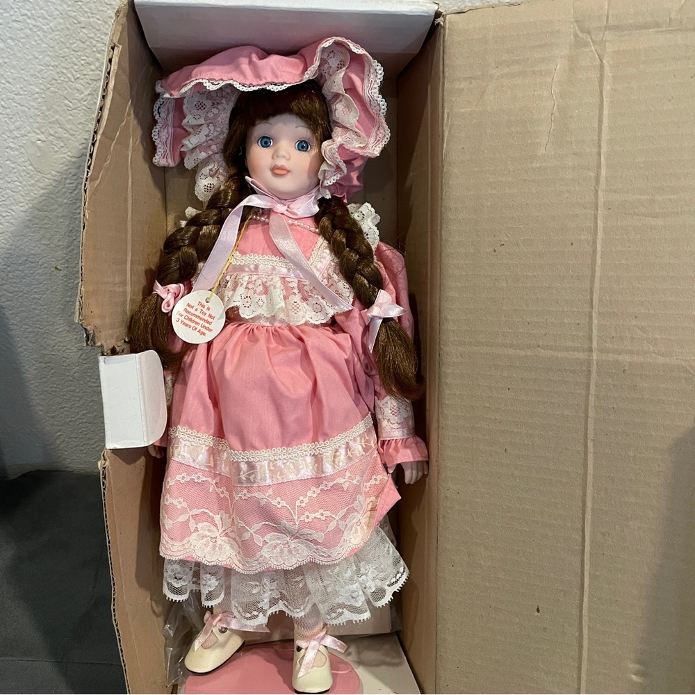 Princess House Katrina Porcelain Collector Doll - Picture 1 of 6
